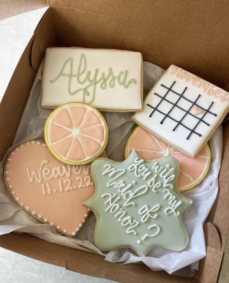 Bridesmaids cookies