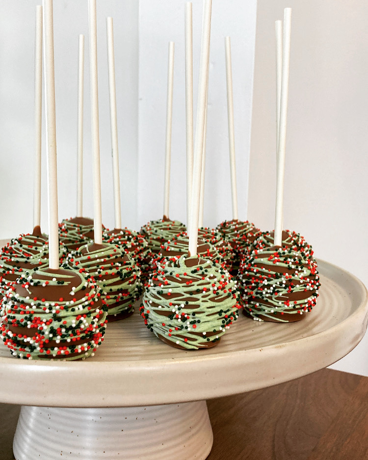 Cake pops on a cake stand