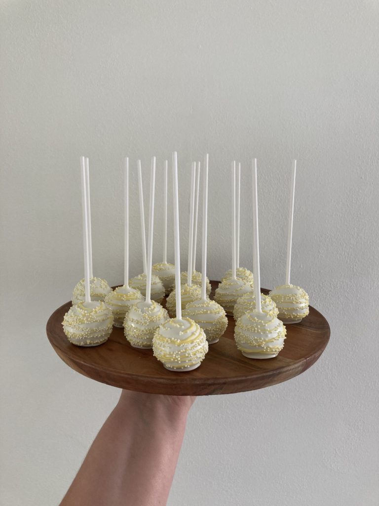 Vanilla cake pops on a platter