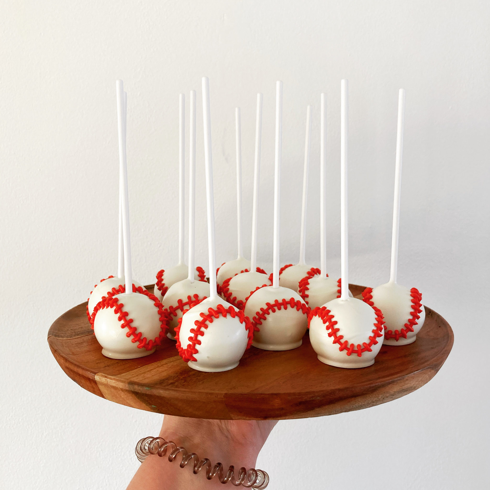 Baseball cake pops